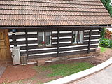 Čeština: Roubenka v České Proseči. Okres Jičín, Česká republika. English: Log cabin in Česká Proseč village, Jičín District, Czech Republic.