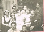 Кривчиковы и Троицкие в Ульяновске. 1933.