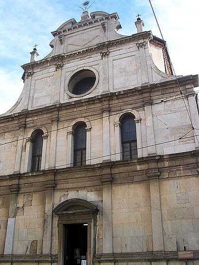 How to get to Chiesa di San Maurizio al Monastero Maggiore with public transit - About the place