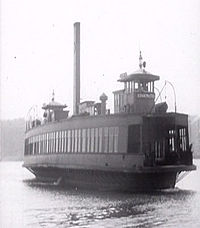 The Public Service Corporation-operated Edgewater, running from Edgewater Ferry Terminal to 125th Street (Manhattan) in 1941 125th Street Ferry.jpg