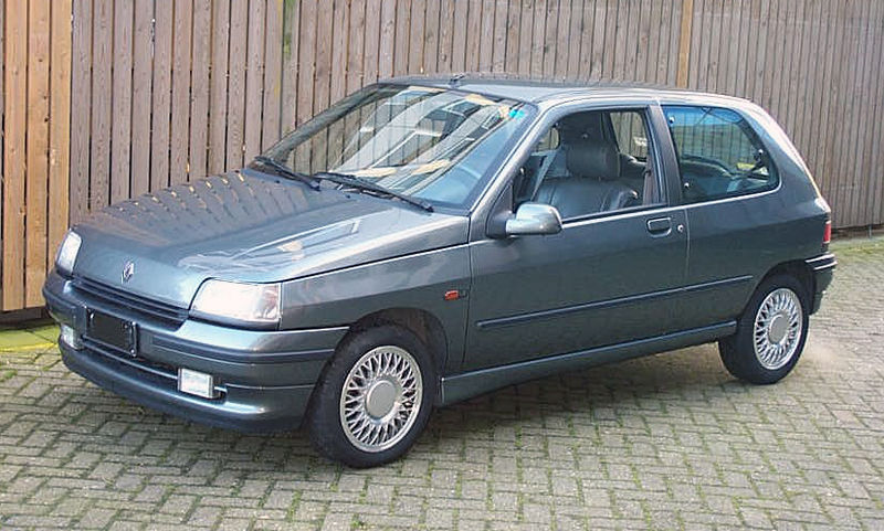 File:1993 Renault Clio Baccara 1.8i 3dr.JPG