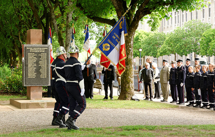 Drapeau des sapeurs-pompiers.