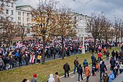 Беларуская: Пратэстны мітынг супраць Лукашэнкі 1 лістапада 2020 года. Мінск, Беларусь Deutsch: Proteste am 1. November 2020. Minsk, Belarus (Weißrussland) English: Protest rally against Lukashenko, 1 November 2020. Minsk, Belarus Español: Manifestación contra Lukashenko, 1 de noviembre de 2020. Minsk, Belarús (Bielorrusia) Русский: Протестный митинг против Лукашенко 1 ноября 2020 года. Минск, Беларусь