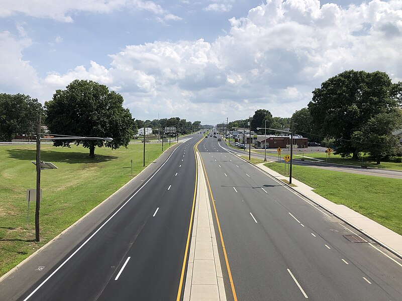 File:2021-08-30 14 34 29 View south along New Jersey State Route 168 (Black Horse Pike) from the overpass for New Jersey State Route 76C (Walt Whitman Bridge Approach) on the border of Haddon Township and Audubon Park in Camden County, New Jersey.jpg