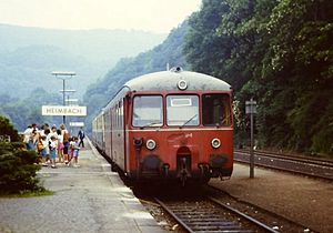 電車: 歴史, 概要, 「EC」と「EMU」