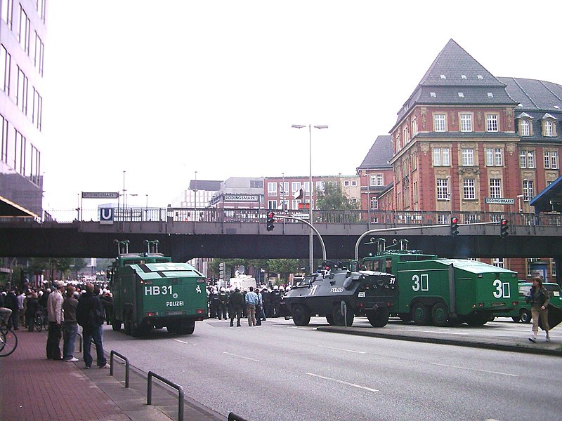 File:ASEM-Demonstration Hamburg 007.jpg