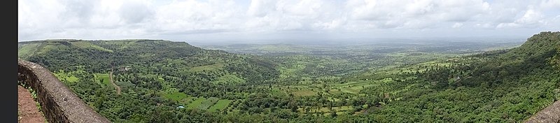 File:A view from Fort Panhala.jpg