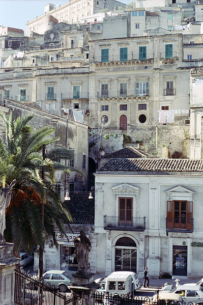 File:Across Corso Umberto from San Pietro Church Modica Sicily Muòrica Sicilia Italy 2.jpg