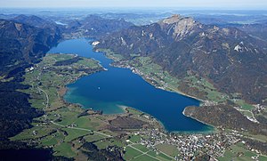 Aerial image of the Wolfgangsee (view from the southeast).jpg