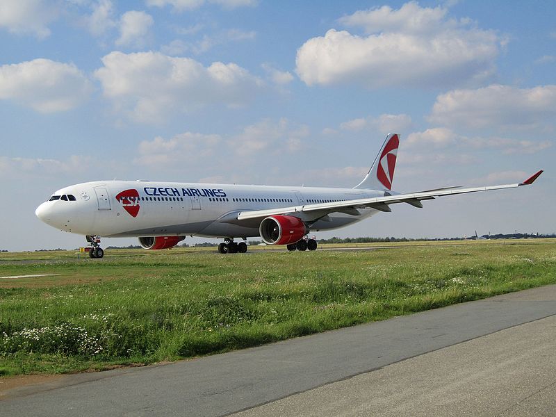 File:Airbus A330-300, Czech Airlines.jpg