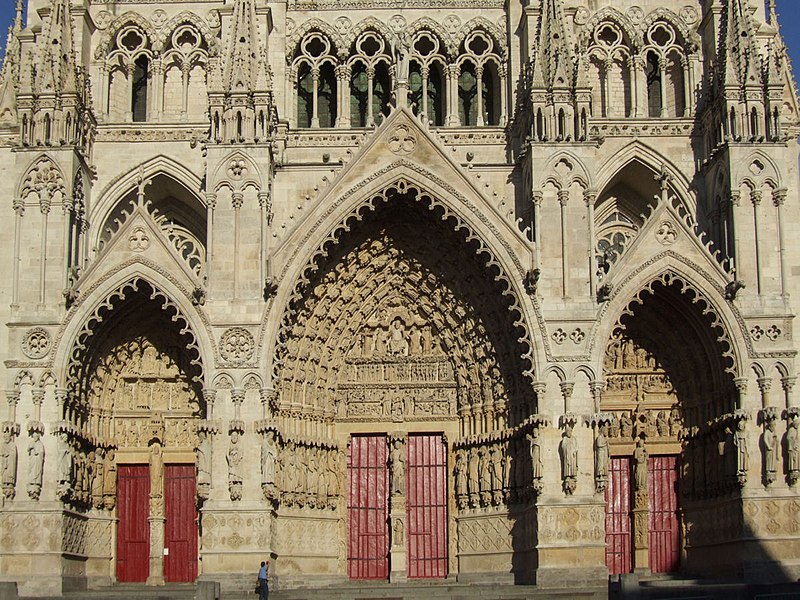 File:Amiens cathedral 029.JPG