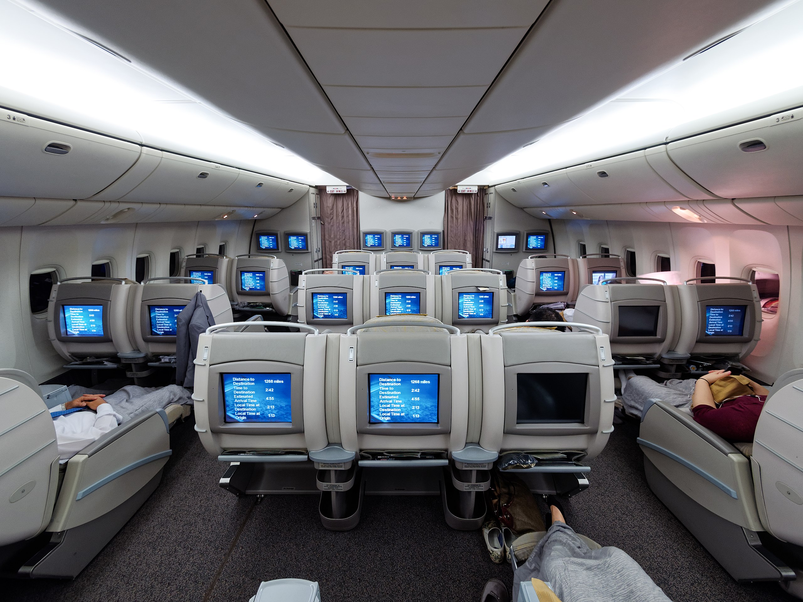 boeing 777  200 business class