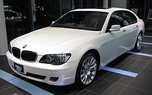 File:2001 BMW L7 (E38) sedan (2015-02-13) 01.jpg - Wikipedia