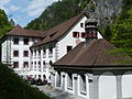 Vor dem Bau der Wasserleitung nach Ragaz 1840 befand sich die Badeanstalt in der Taminaschlucht.