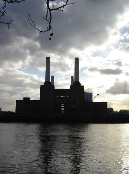File:Battersea power station 2.jpg