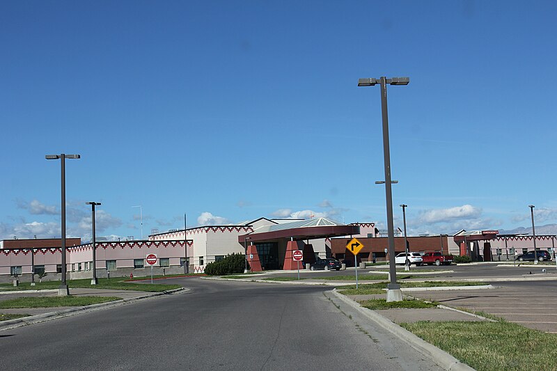 File:Blackfeet Community Hospital Browning Montana.jpg