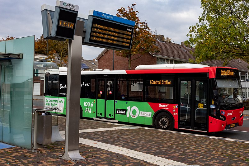 File:Bravo bushalte wagnerplein.jpg