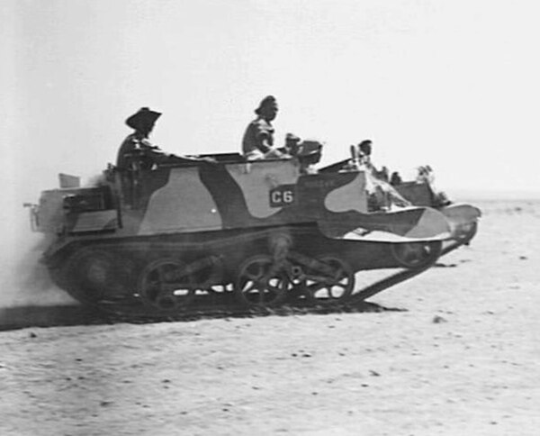 2/43rd Bren carriers on manoeuvre in Syria, June 1942