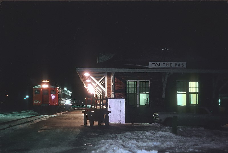 File:CN RDC at The Pas in Manitoba, Canada in November 1971 (34159415814).jpg