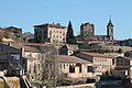 Cal Metre: Fàbrica, torre de l'amo i Església de Santa Eulàlia al fons.