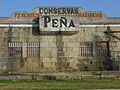 Antiga conserveira de Peña (en proceso de recuperación para albergar un edificio público).