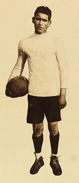 File:Carlos Hill, Los Sports, 1926-01-22 (150).jpg