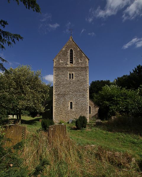 File:Caversfield StLaurence west.jpg