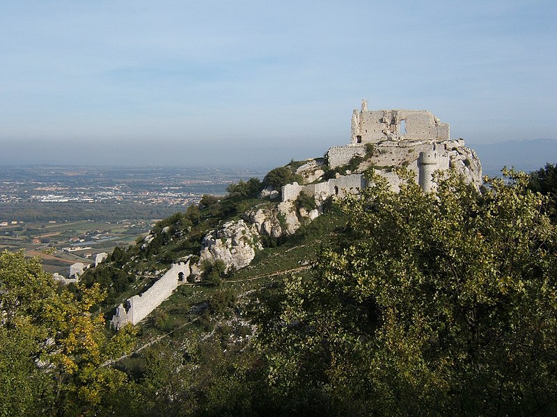 File:Château de Crussol (Ouest).jpg