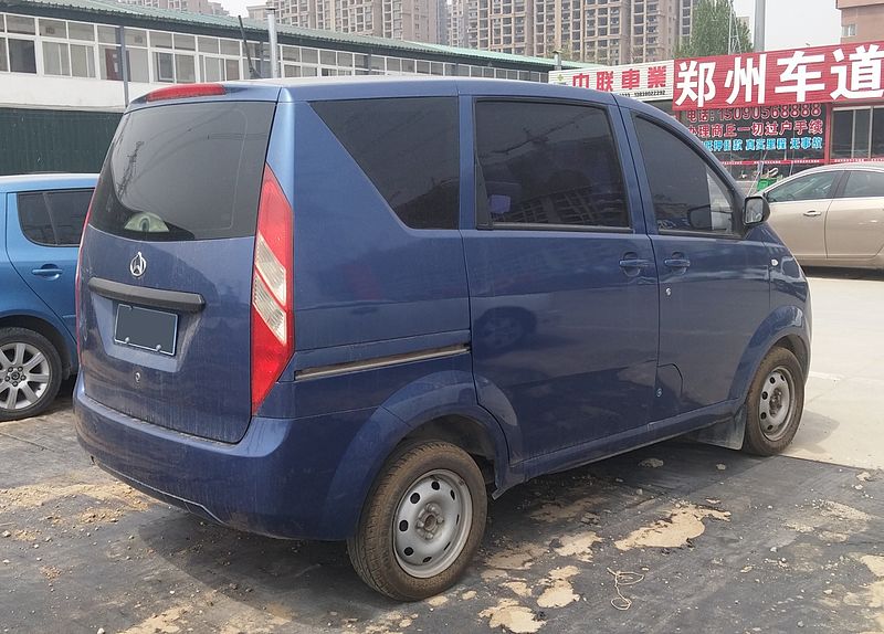 File:Chana CM8 02 China 2016-04-08.jpg