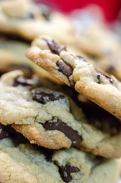 File:Chocolate chip cookies (11459101876).jpg