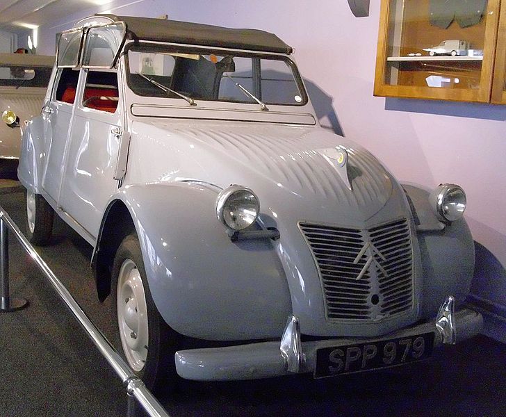 File:Citroen UK 2 CV 1953.JPG