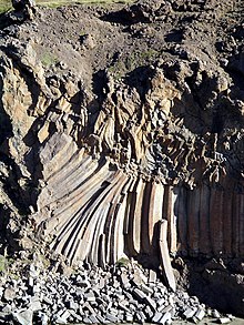 Columnar basalt Sudurarhraun.jpg