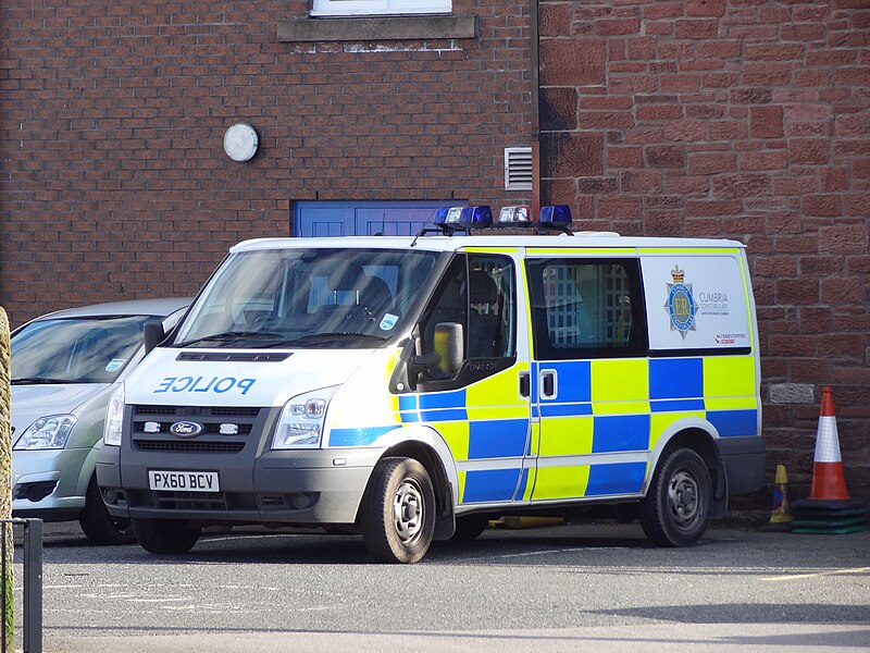 File:Cumbria police van.JPG