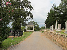 Decatur Cemetery 04.jpg