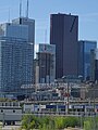 Distant construction cranes on Toronto's skyline, 2016-08-07 (8) - panoramio.jpg