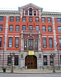 The courthouse in 2007