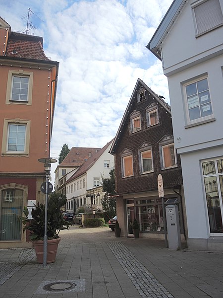 File:Eingang Imhof von Kornhausstrasse.JPG