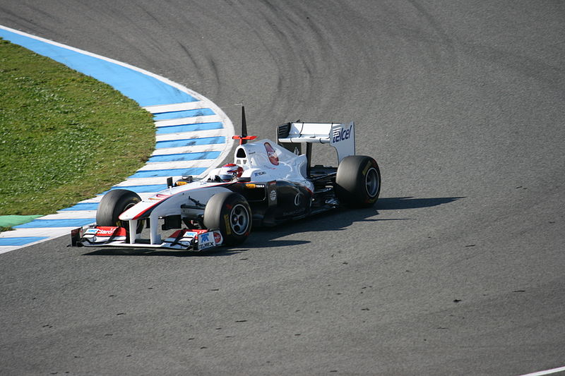 File:F1 2011 Jerez day 3-8.jpg