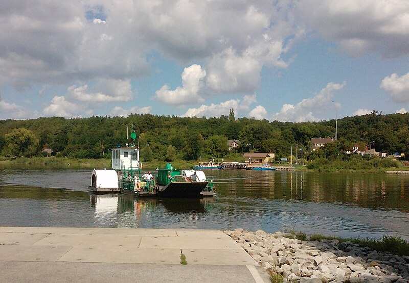 File:Ferry Gozdowice-Güstebieser Loose.JPG