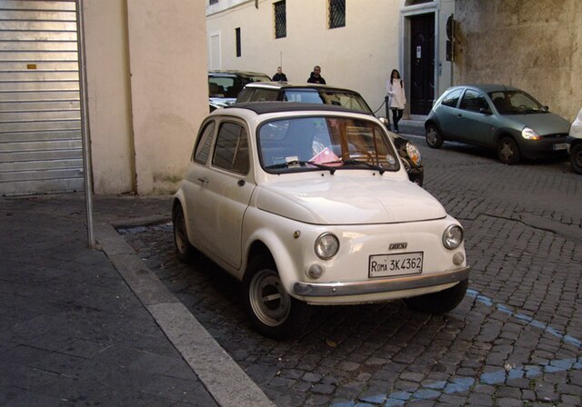 File:Fiat 500 C rear 20100405.jpg - Wikimedia Commons