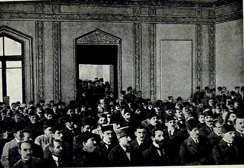 فایل:First meeting of the Parliament of the Azerbaijan Democratic Republic.jpg