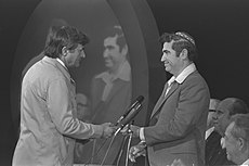 Flickr - Government Press Office (GPO) - Soccer Player Yehoshua Glazer Receiving Medal.jpg