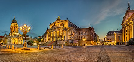 Panorama of the Gendarmenmarkt, showing the Konzerthaus Berlin, flanked by the German Church (left) and French Church (right)