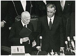 Sandro Pertini taking the oath in front of the Parliament near the President of the Chamber of Deputies Pietro Ingrao on 9 July 1978 Giuramento Pertini.jpg