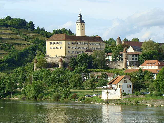 Burg Horneck in Gundelsheim ...