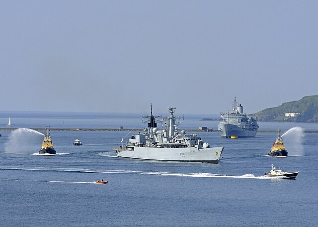 HMS Cornwall enters Devonport for the final time, 26 April 2011