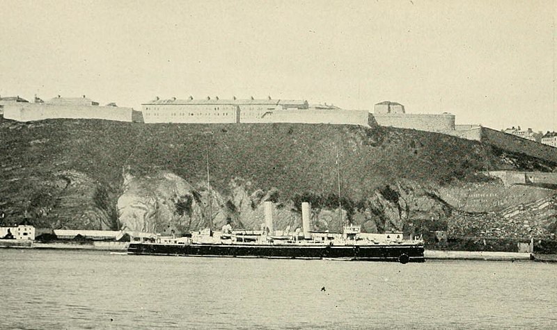 File:HMS Crescent 1901 0259.jpg