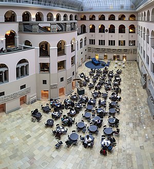 A fancy hall in the main building of the University of Zürich