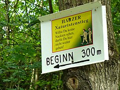 Der Harzer Naturistenstieg, Beginn nach 300 Metern
