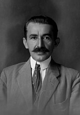 Hasan Prishtina (portrait) .jpg